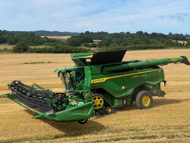 Вітрове скло для комбайна John Deere X9 Series: X9 1000, X9 1100